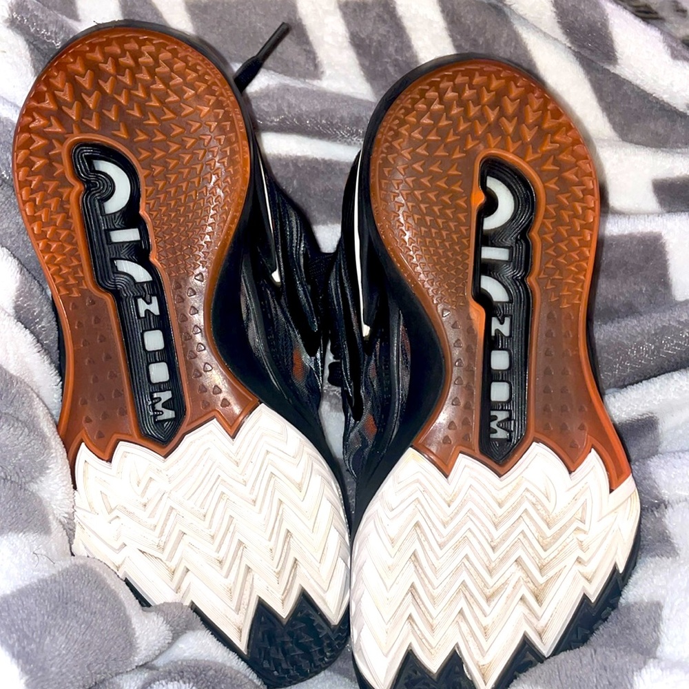 Nike air zoom GT cut 2’s. Great condition worn couple times on basketball court